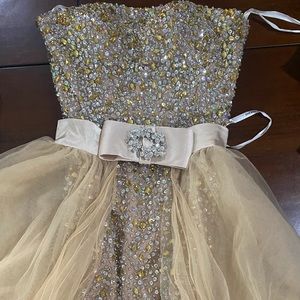 Sherri Hill Sequin Dress with Detachable Skirt. Size 4. Gold